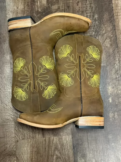 yellow-boot-1